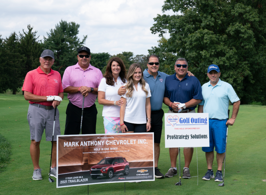 Dane Fante Golf Outing - Group Photo With Foundation Banner